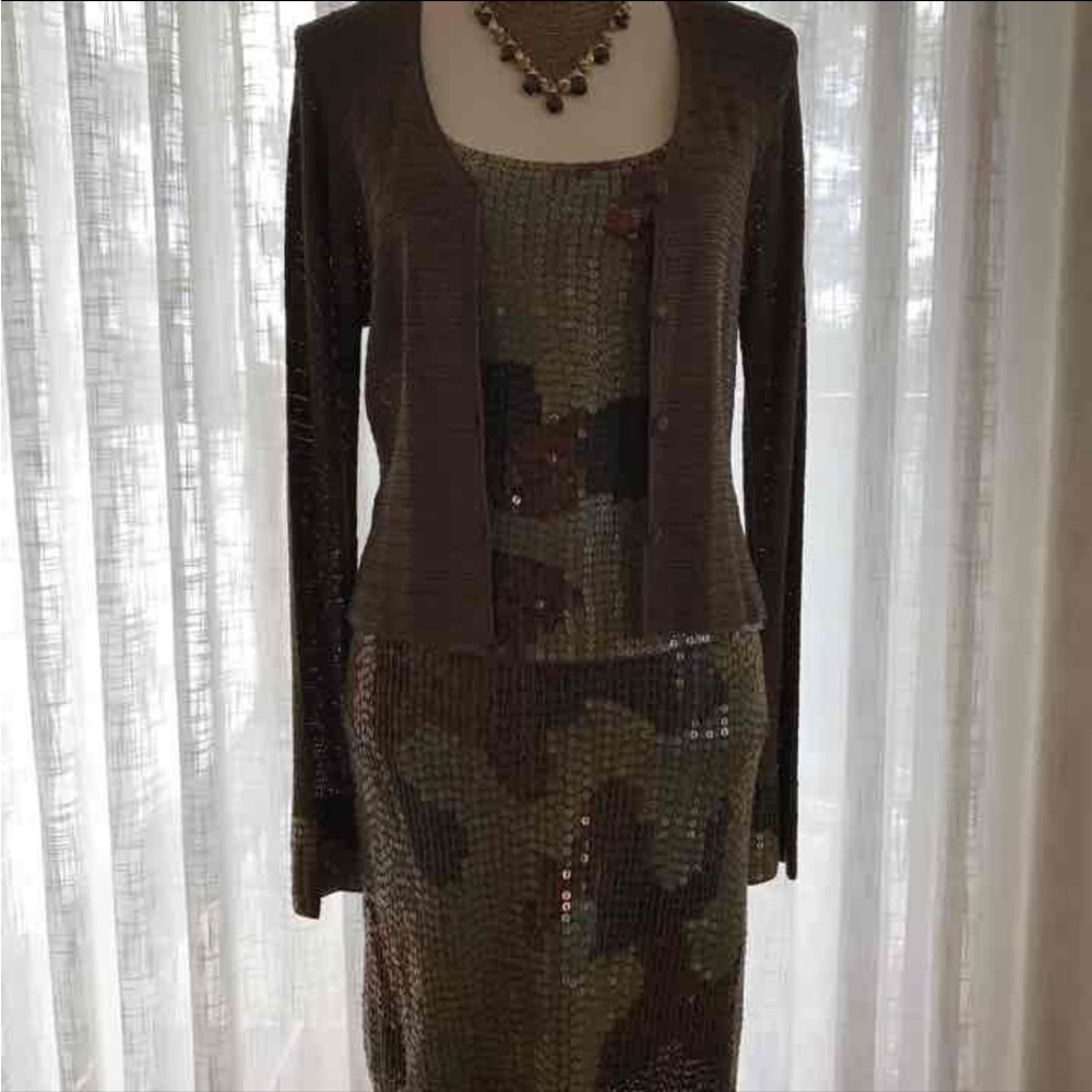 SUE WONG 3PC SET CAMO GREEN SEQUINE SZ M